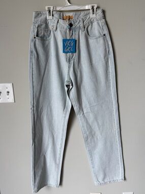 VRG GRL Light Wash High Rise Straight Leg Jeans NWT Size 10